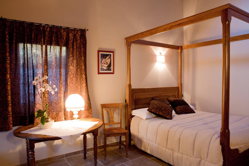 Hotel A' la Table du Sommelier à Saint-Vincent Chambre photo