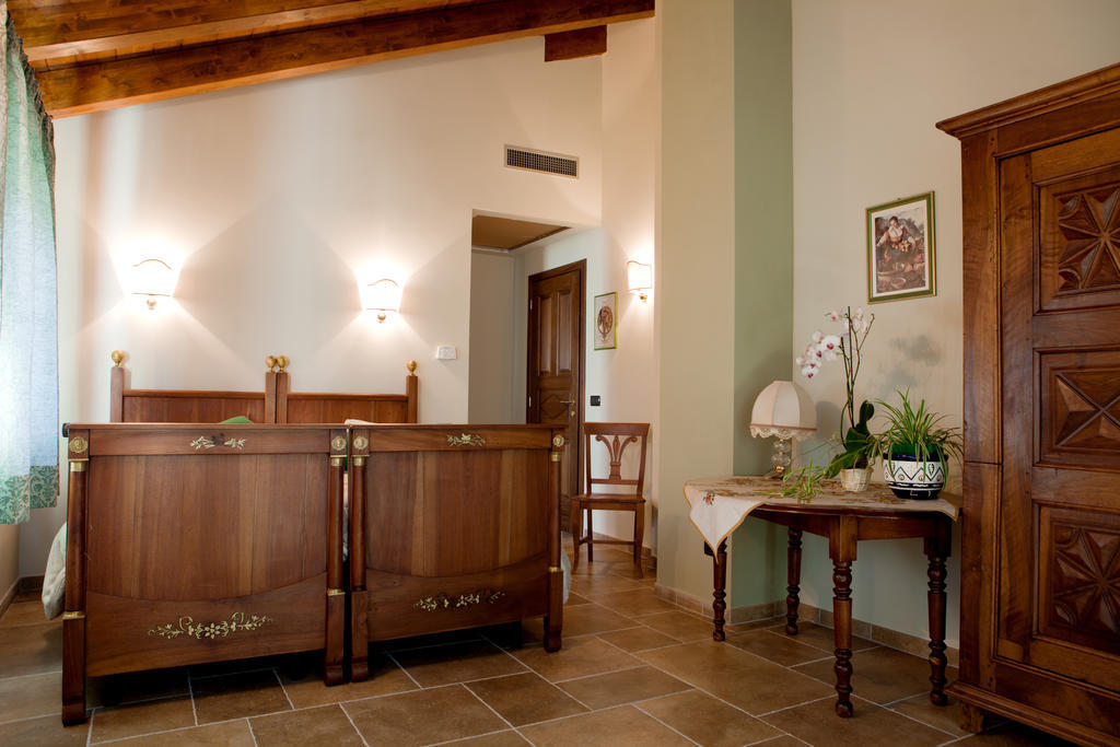 Hotel A' la Table du Sommelier à Saint-Vincent Chambre photo